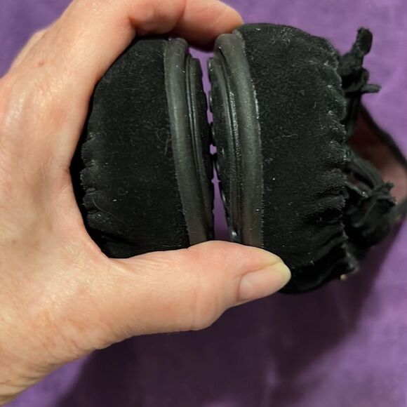 NWOT LEI size 9 black suede slip on flats with studs stars and tassel trim - Picture 6 of 12